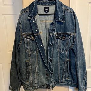 🌵oversized jean jacket🌵